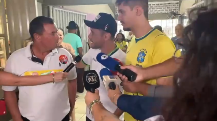 Governador eleito pelo MG, Cleitinho faz eleitores de Flávio e Lula se abraçarem e pede pacificação