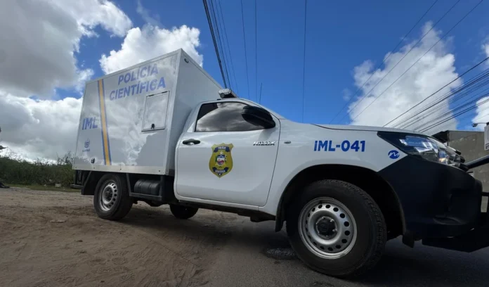 Homem é chamado na porta de casa e morto a tiros em Alagoas